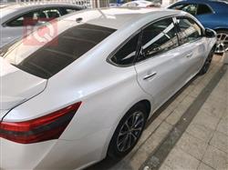 تويوتا أفالون